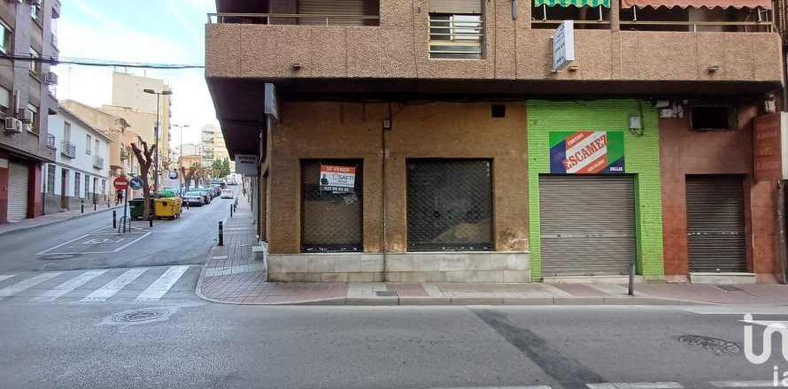 Коммерческая недвижимость в Молина де Сегура, Мурсия, Испания 3 спальни, 85м2 №186025