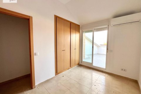 Takvåning till salu Pucol, Valencia, Spanien 1 sovrum, 76.6 kvm. Nr. 109470 - foto 12