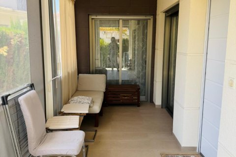 Dzīvoklis pārdošanā Benijofar, Alicante, Spānijā 1 istaba, 100 m2 Nr. 109477 - attēls 18