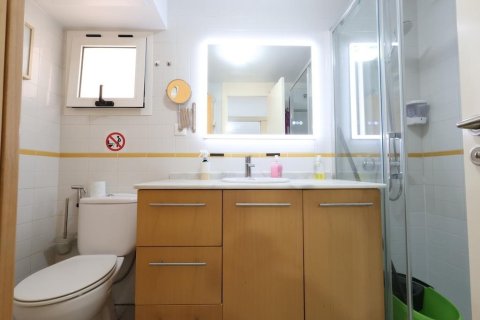 Apartamento en venta en Alicante, España 1 dormitorio, 63 m2 No. 193370 - foto 8