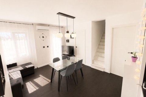 Kamienica w Torrevieja, Alicante, Hiszpania 3 sypialnie, 82 mkw. nr 193372 – zdjęcie 3