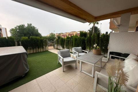Apartamento en venta Alicante, España 2 dormitorios,  No. 137863 - foto 4