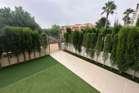 Apartamento en venta Alicante, España 2 dormitorios,  No. 137863 - foto 3