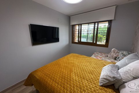Apartamento en venta Alicante, España 2 dormitorios,  No. 137863 - foto 22