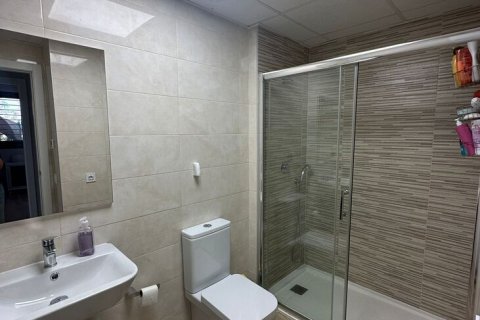 Apartamento en venta Alicante, España 2 dormitorios,  No. 137863 - foto 29