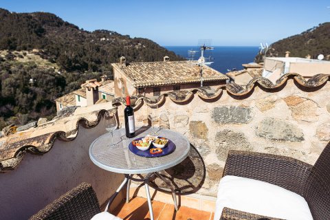 Hotel for sale Estellencs, Mallorca, Spain 8 bedrooms, 511 sq.m. No. 111861 - photo 3