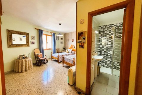 Radhus till salu Marratxinet (Marratxi), Mallorca, Spanien 4 sovrum, 271 kvm. Nr. 111970 - foto 12