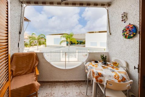 Bungalow for sale in Torrevieja, Alicante, Spain 75 sq.m. No. 195173 - photo 2