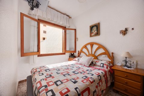 Bungalow for sale in Torrevieja, Alicante, Spain 75 sq.m. No. 195173 - photo 14