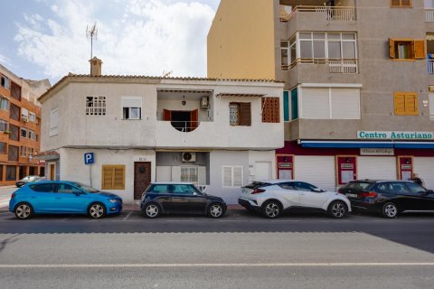 Bungalow for sale in Torrevieja, Alicante, Spain 75 sq.m. No. 195173 - photo 26