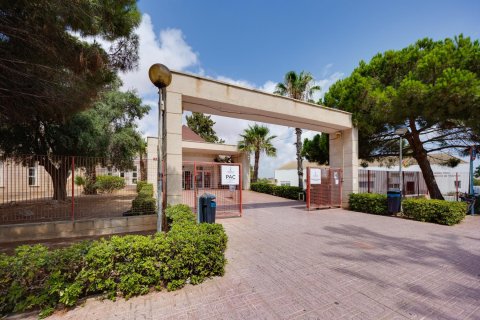 Bungalow for sale in Torrevieja, Alicante, Spain 75 sq.m. No. 195173 - photo 29