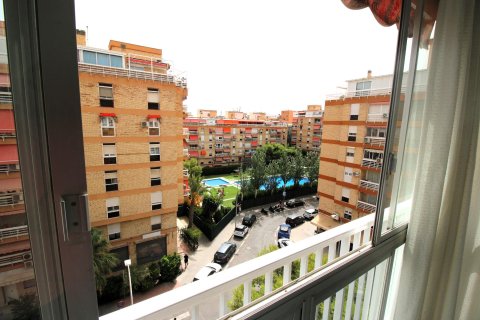 Apartment for sale in Alicante, Spain 2 bedrooms, 75 sq.m. No. 195171 - photo 9