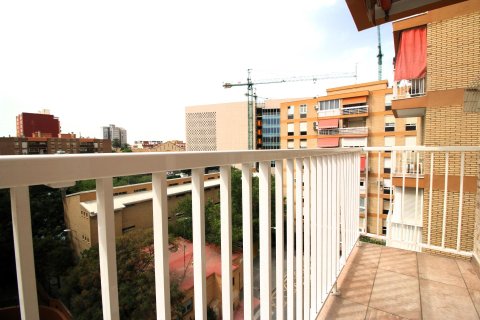 Apartment for sale in Alicante, Spain 2 bedrooms, 75 sq.m. No. 195171 - photo 25