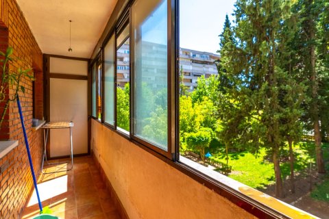 Apartment for sale in Alcorcon, Madrid, Spain 3 bedrooms, 100 sq.m. No. 195168 - photo 14