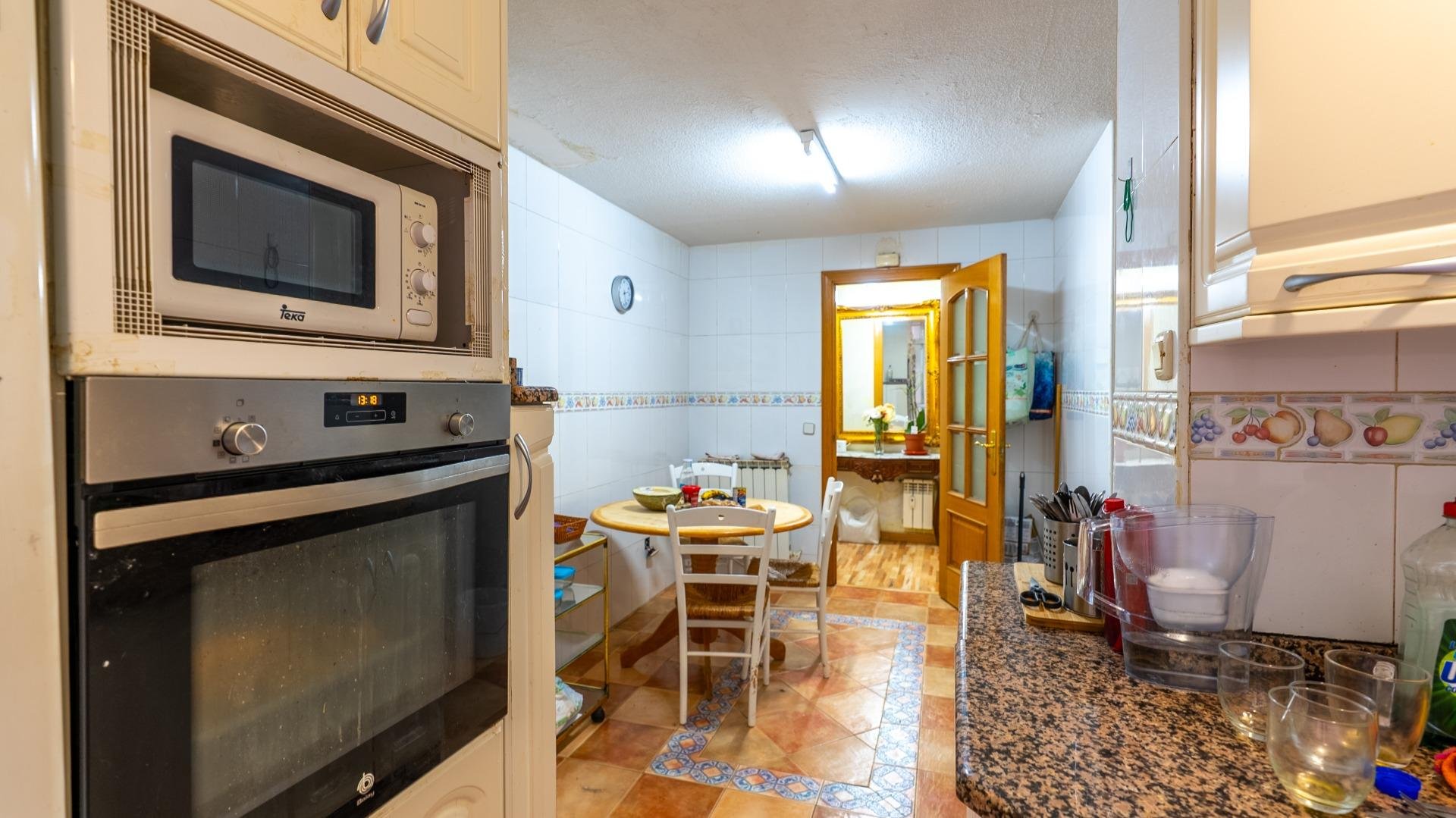 Apartment in Alcorcon, Madrid, Spain 3 bedrooms, 100 sq.m. No. 195168