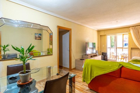 Apartment for sale in Alcorcon, Madrid, Spain 3 bedrooms, 100 sq.m. No. 195168 - photo 4