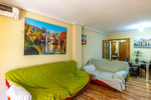Apartment for sale in Alcorcon, Madrid, Spain 3 bedrooms, 100 sq.m. No. 195168 - photo 8