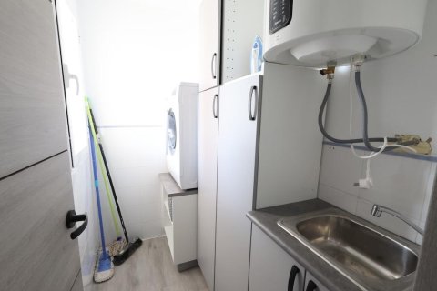 Apartment à vendre à Alicante, Espagne, 2 chambres, 89 m2 No. 195169 - photo 15