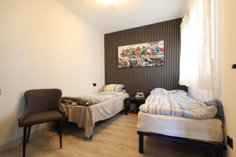 Apartment à vendre à Alicante, Espagne, 2 chambres, 89 m2 No. 195169 - photo 11
