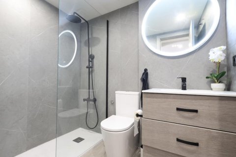 Apartment à vendre à Alicante, Espagne, 2 chambres, 89 m2 No. 195169 - photo 14