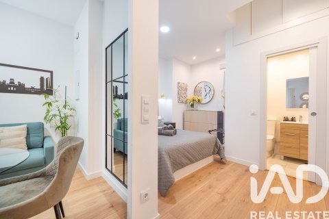 Продажа квартиры в Мадрид, Испания 1 спальня, 30м2 №187702 - фото 15