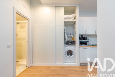 Продажа квартиры в Мадрид, Испания 1 спальня, 30м2 №187702 - фото 29