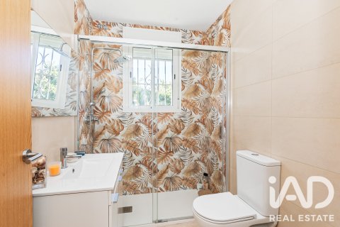 Продажа дома в Эль-Вендрель, Таррагона, Испания 6 спален, 227м2 №187700 - фото 24