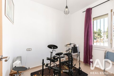 Продажа дома в Эль-Вендрель, Таррагона, Испания 6 спален, 227м2 №187700 - фото 25