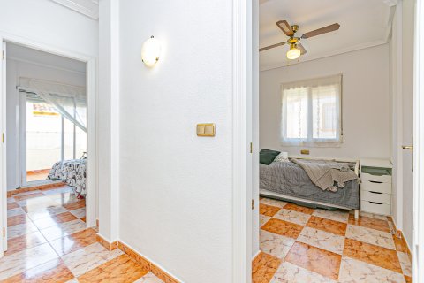 Продажа таухауса в Плайя Фламенка II, Аликанте, Испания 3 спальни, 74м2 №189253 - фото 21