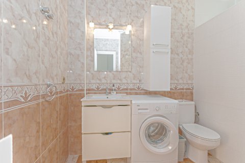Продажа таухауса в Плайя Фламенка II, Аликанте, Испания 3 спальни, 74м2 №189253 - фото 28