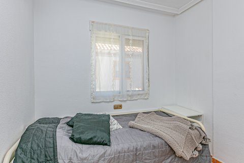 Продажа таухауса в Плайя Фламенка II, Аликанте, Испания 3 спальни, 74м2 №189253 - фото 24