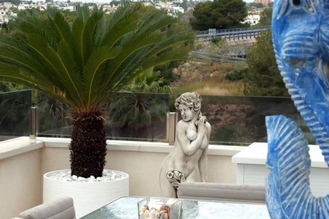 Huoneisto myytävänä La Florida, Alicante, Espanja, 3 makuuhuonetta, 270 m2 No. 189644 - kuva 14