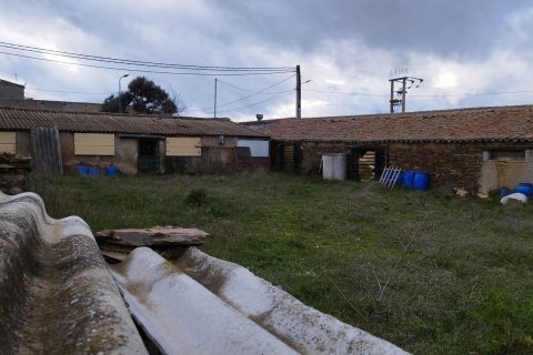 Terreno in vendita a Avila, Spagna 1640 mq. N° 185913 - foto 4