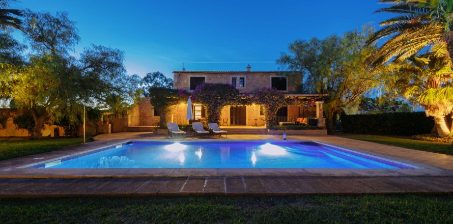 Finca Campos, Mallorca, Spānijā 5 istabas, 265 m2 Nr. 137529