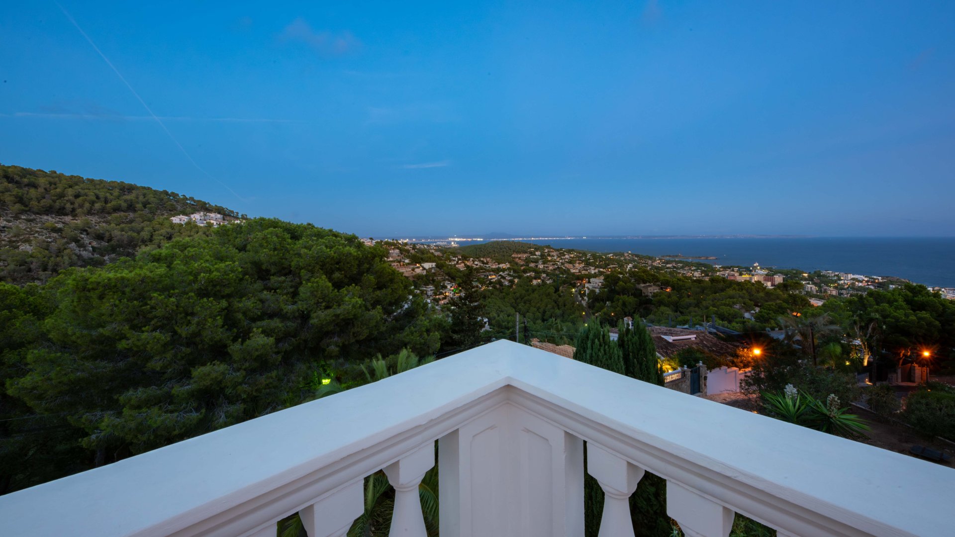 Вилла в Коста Д'эн Бланес, Майорка, Испания 5 спален, 396м2 №137528