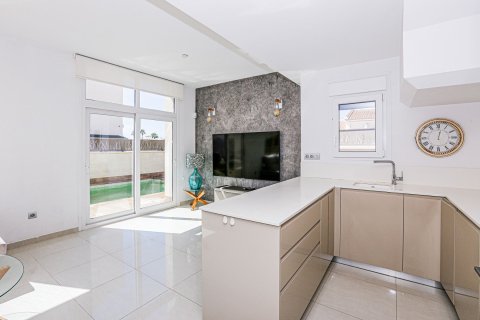 Villa till salu i Ciudad Quesada, Alicante, Spanien 101 kvm. Nr. 165985 - foto 11