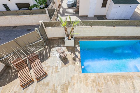 Villa till salu i Ciudad Quesada, Alicante, Spanien 101 kvm. Nr. 165985 - foto 3