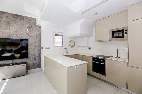 Villa till salu i Ciudad Quesada, Alicante, Spanien 101 kvm. Nr. 165985 - foto 12