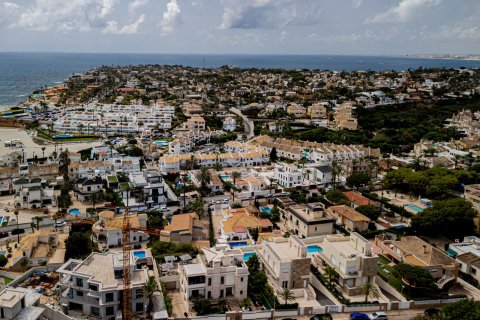 Villa pārdošanā La Zenia, Alicante, Spānijā 442 m2 Nr. 165984 - attēls 22