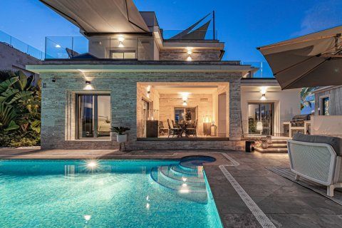 Villa pārdošanā La Zenia, Alicante, Spānijā 442 m2 Nr. 165984 - attēls 14