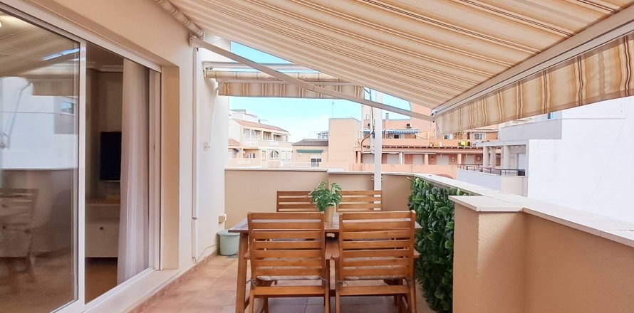Appartamento a La Mata, Alicante, Spagna 2 camere da letto, 53 mq. N° 147356