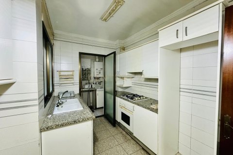 Apartamento en venta en Sabadell, Barcelona, España 4 dormitorios, 112 m2 No. 167102 - foto 7