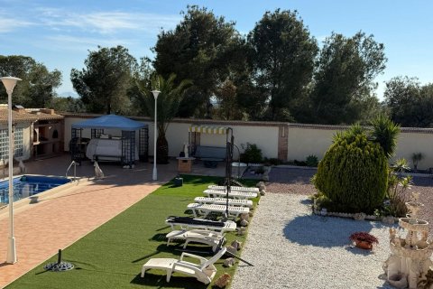 Villa en venta en Villamartin, Alicante, España 4 dormitorios, 341 m2 No. 166042 - foto 4