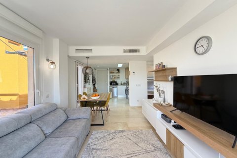 Penthouse for sale in Torrevieja, Alicante, Spain 2 bedrooms, 110 sq.m. No. 166044 - photo 12