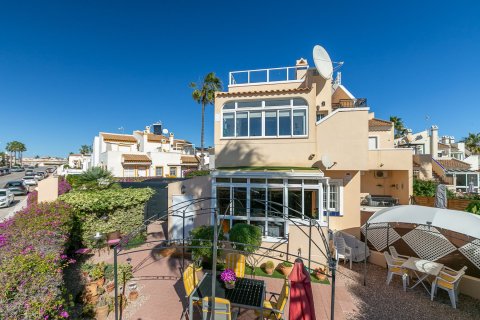 Apartment for sale in Playa Flamenca II, Alicante, Spain 73 sq.m. No. 166045 - photo 1