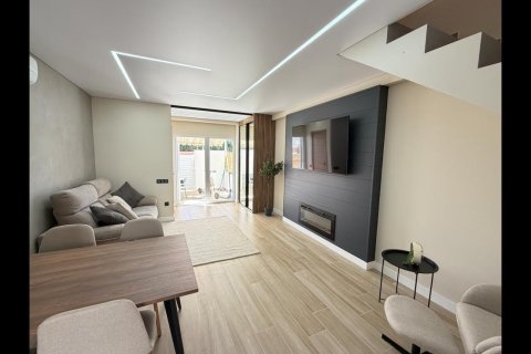 House for sale in Nueva Torrevieja, Alicante, Spain 2 bedrooms, 90 sq.m. No. 166041 - photo 17