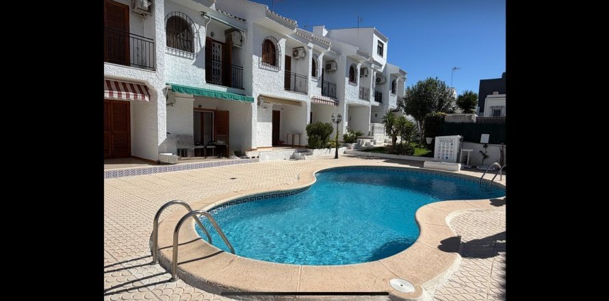 House in Nueva Torrevieja, Alicante, Spain 2 bedrooms, 90 sq.m. No. 166041