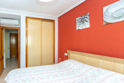 Penthouse for sale in Torrevieja, Alicante, Spain 89 sq.m. No. 166046 - photo 29