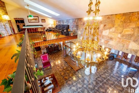 Zamek w El Mila, Tarragona, Hiszpania 8 sypialni, 820 mkw. nr 154229 – zdjęcie 19