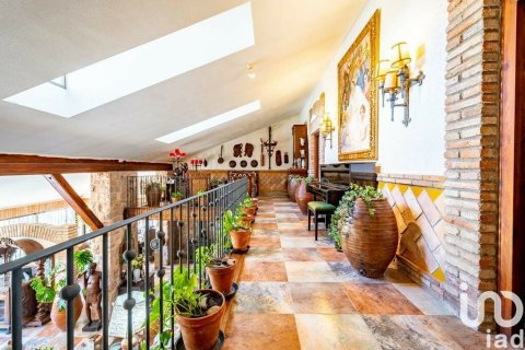 Zamek w El Mila, Tarragona, Hiszpania 8 sypialni, 820 mkw. nr 154229 – zdjęcie 13